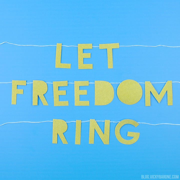 DIY 4th of July Banner | Vicky Barone