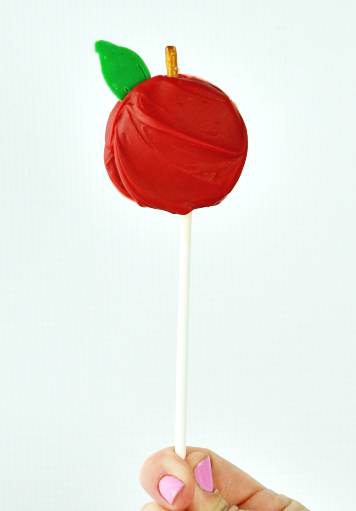 DIY Apple Cookie Pops | Back to school ideas | Vicky Barone