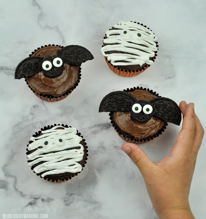 Halloween Cupcakes | Vicky Barone