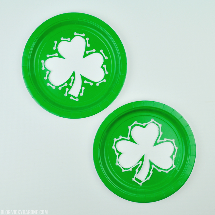 DIY Paper Plate Shamrocks | St. Patrick's Day | Vicky Barone